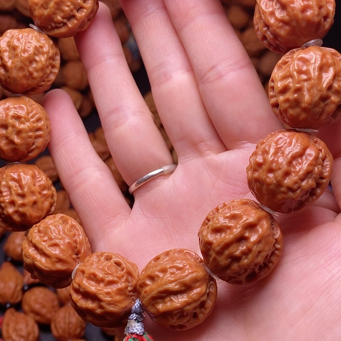 【闪购商品】文玩核桃吊坠油蜡皮磨盘23