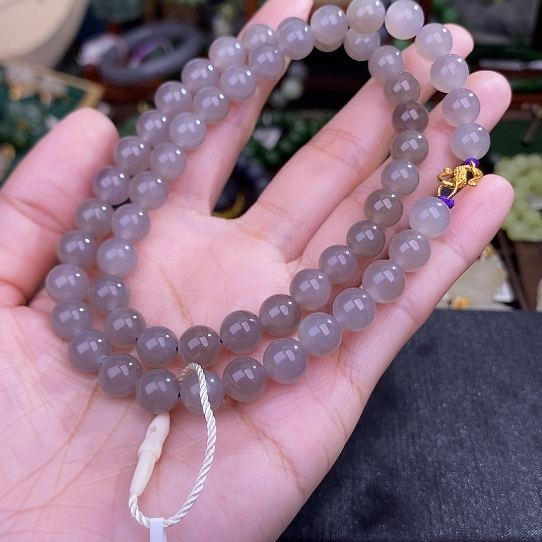 和田玉烟紫老料项链清货价约8MM未镶嵌