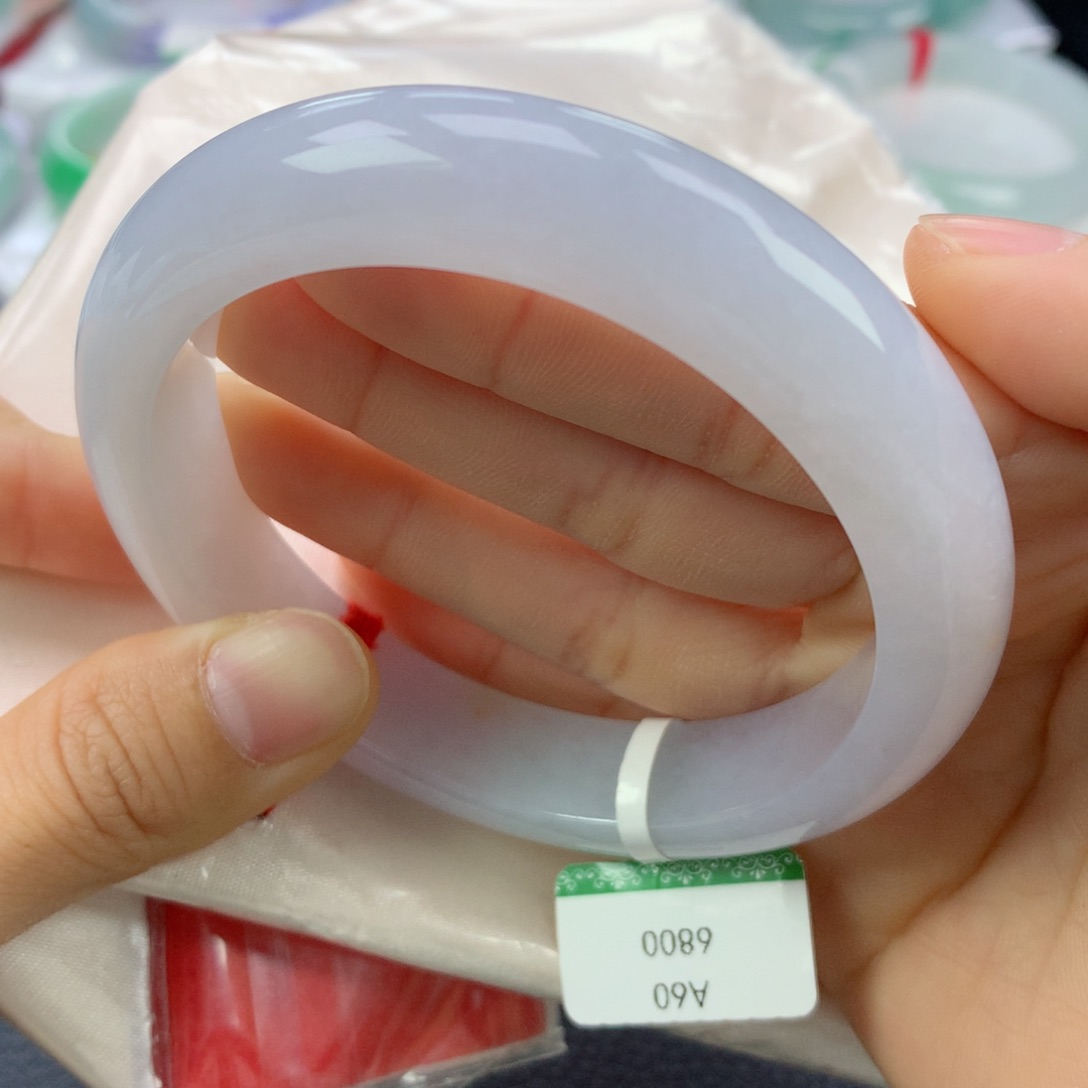 翡翠手镯未镶嵌60.6正