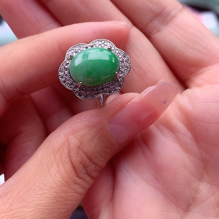 翡翠颈饰银S925镶嵌翡翠