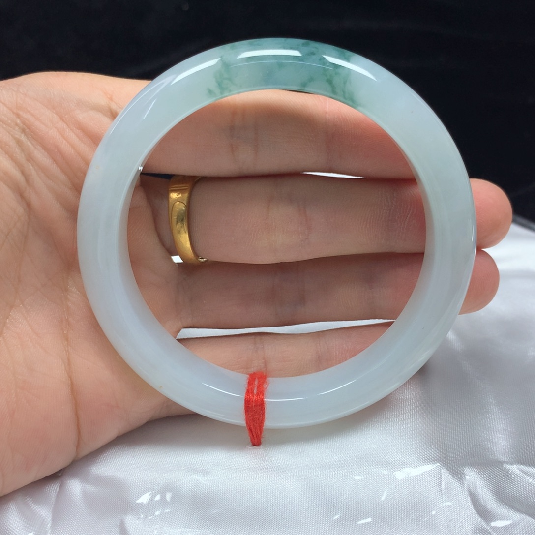 未镶嵌手镯（圆镯）翡翠58.3