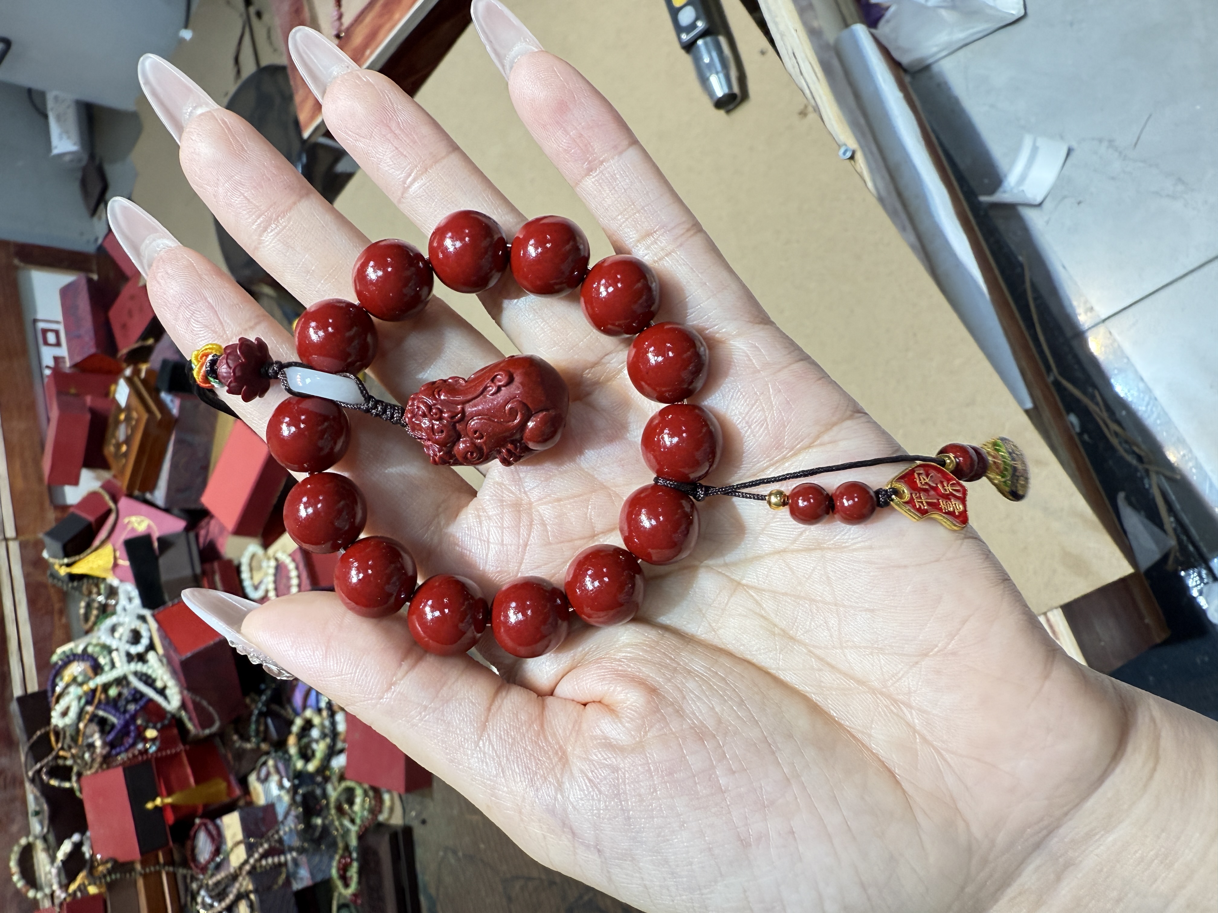 含辰砂工艺品把件车挂