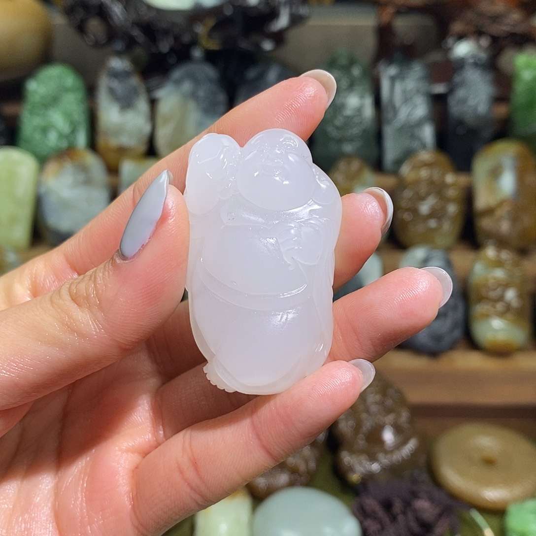 颈饰未镶嵌和田玉小****雨