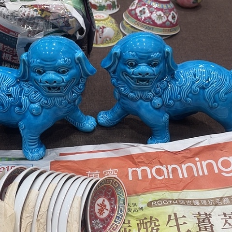 景德镇粉彩法翠狮子