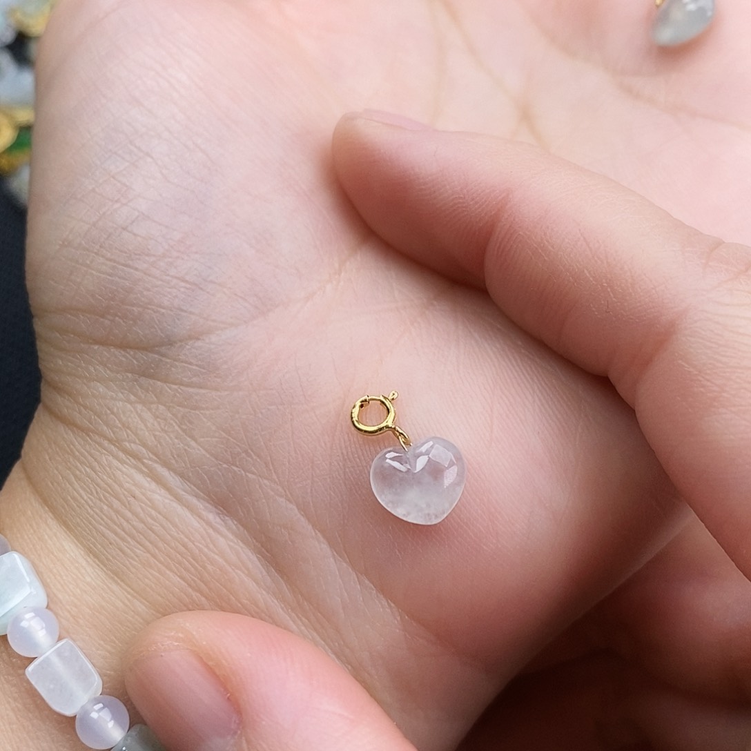 翡翠颈饰18K金镶嵌爱心