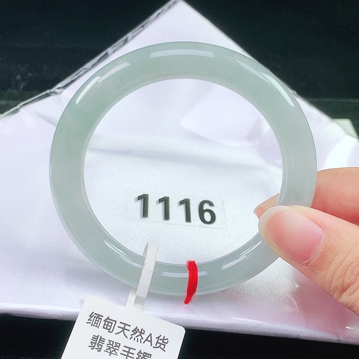 未镶嵌手镯翡翠翡翠手镯