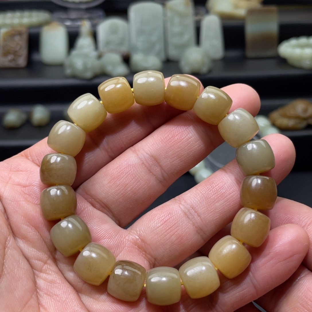 和田玉挂件未镶嵌安*.