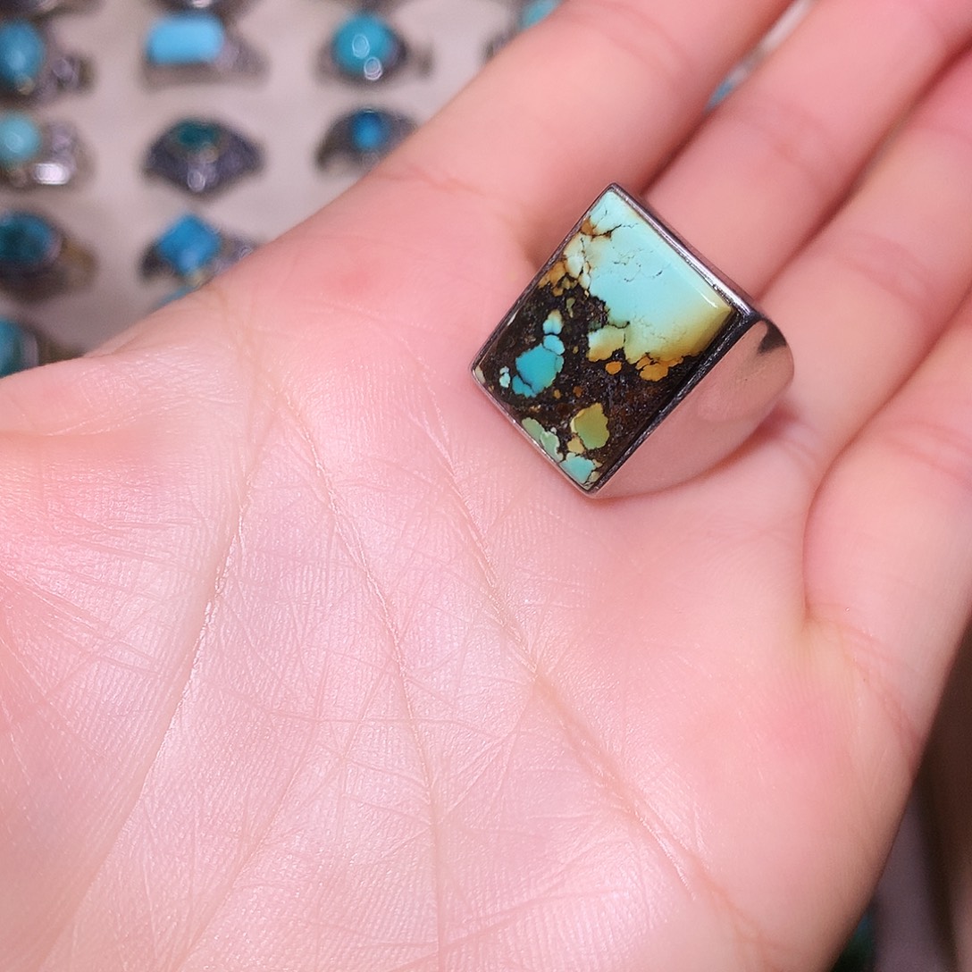 龍***州绿松石银S925镶嵌戒指