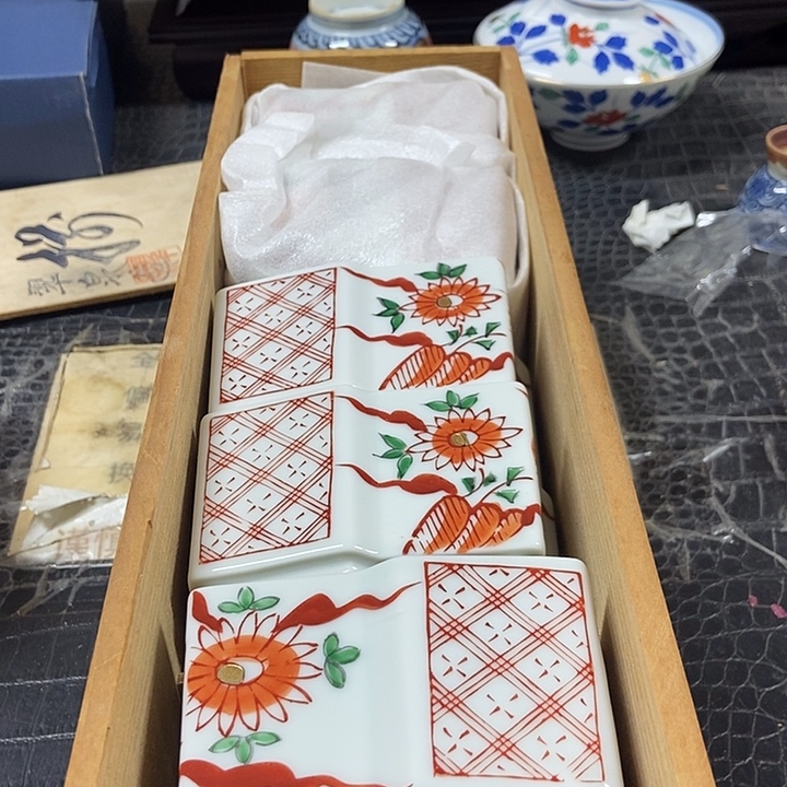 青***草中古杂项回流瓷器