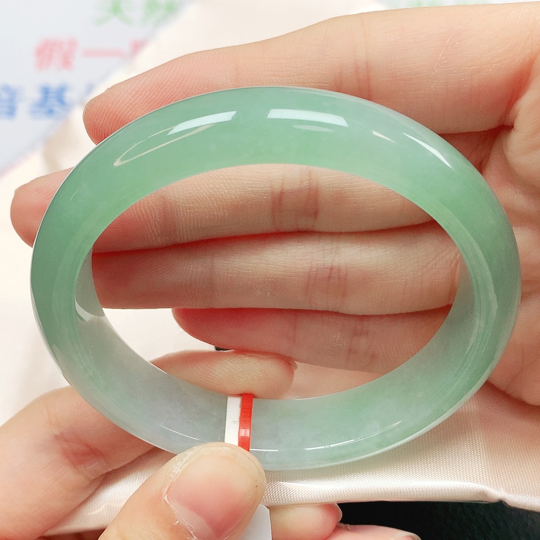 翡翠未镶嵌手镯翡翠手镯53贵妃