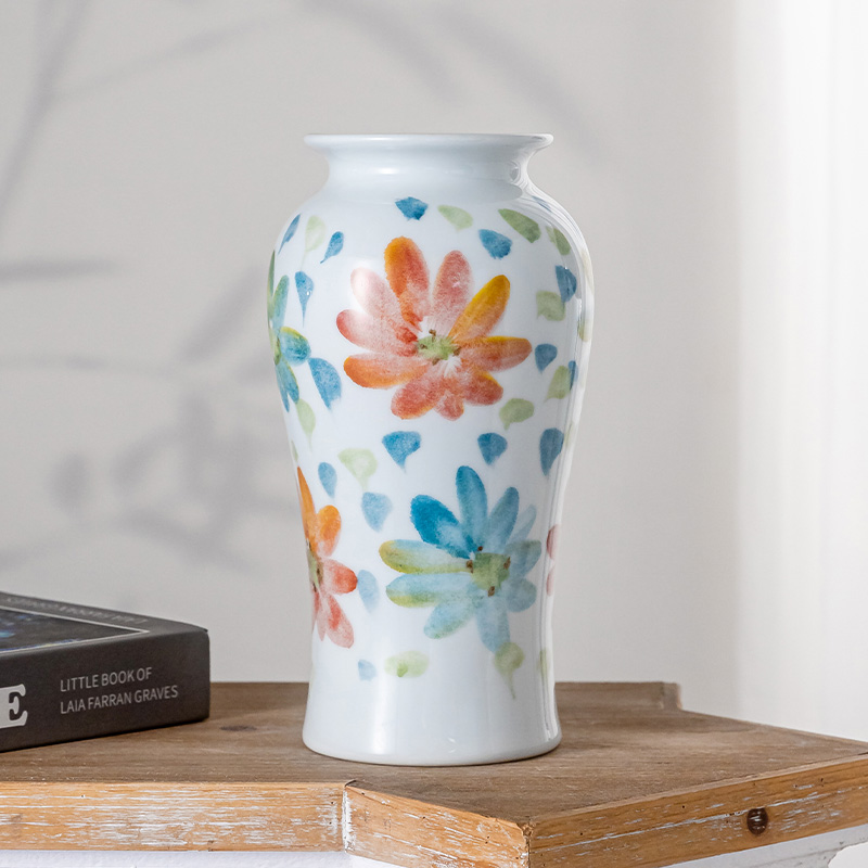 H1-1景德镇高端陶瓷花瓶 手绘五彩花鱼尾瓶客厅玄关插花水培摆件