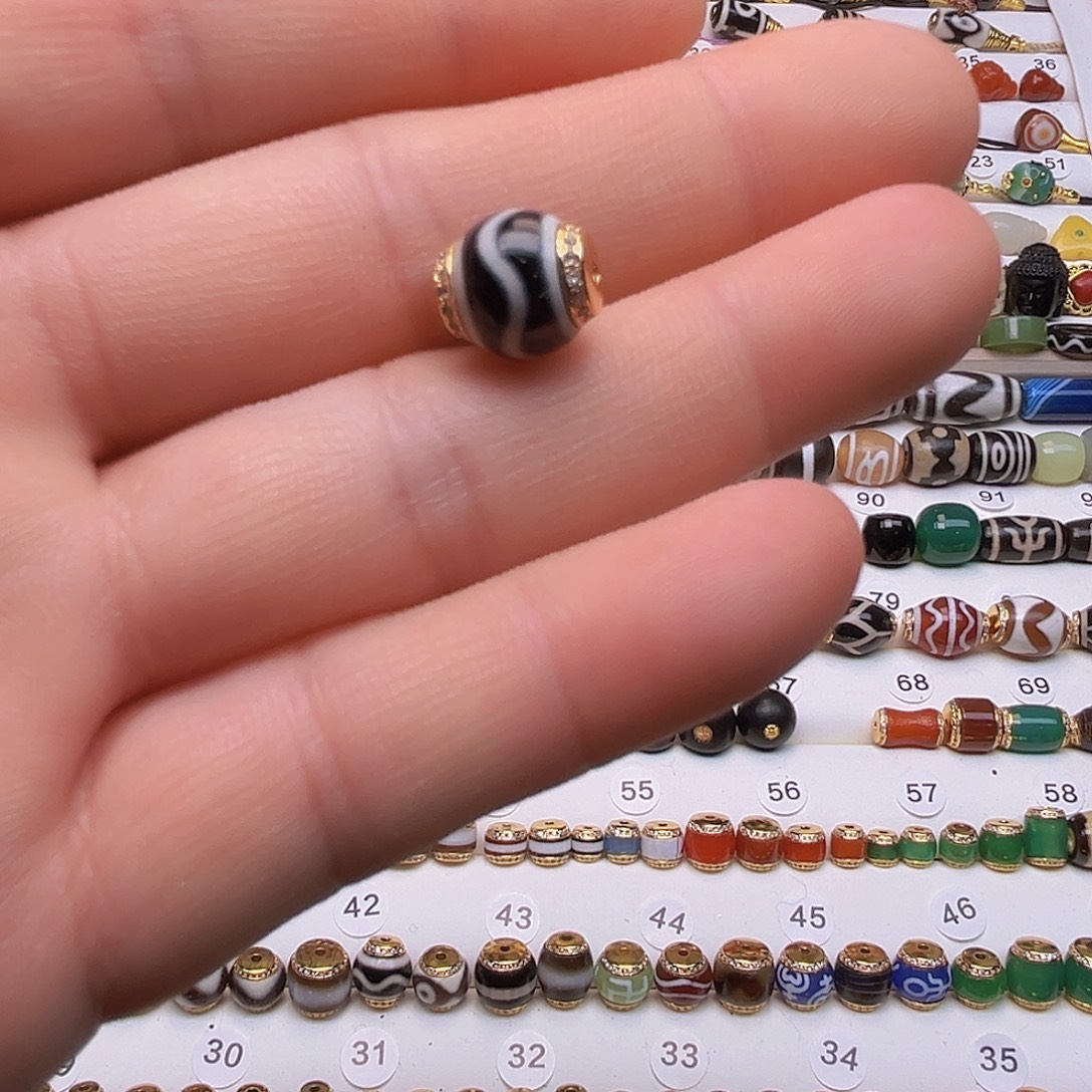 M***K玛瑙/玉髓未镶嵌颈饰