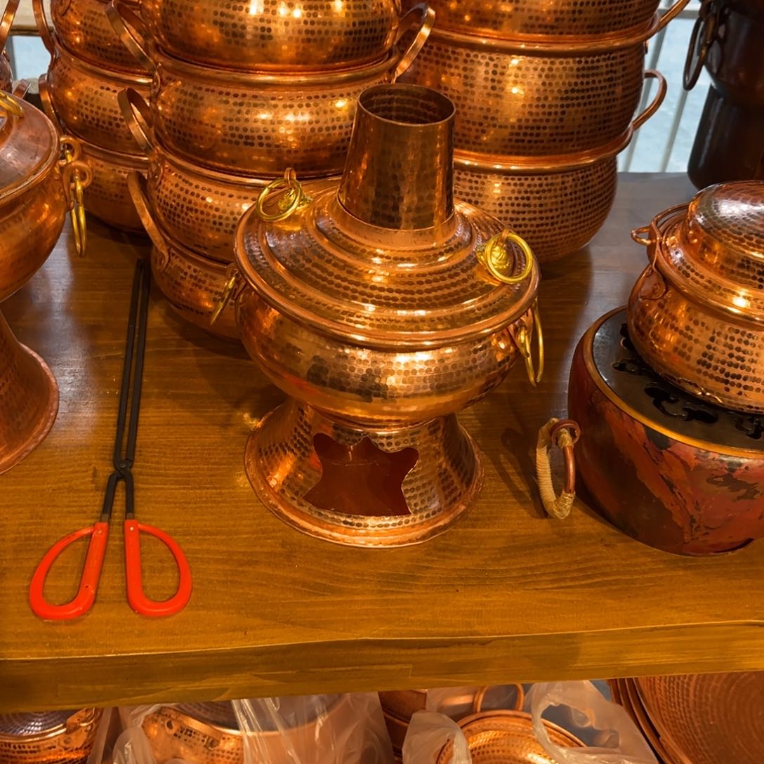 28碳火锅手工锻打工艺