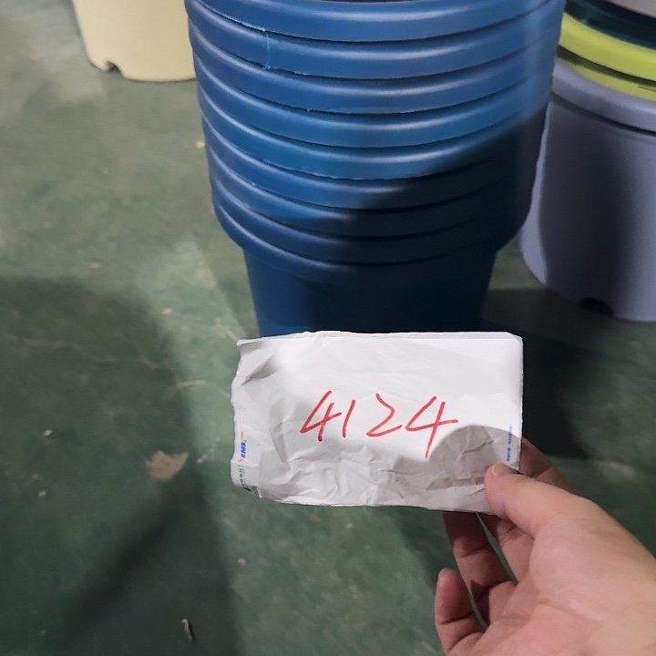 鲸***里编号是4124的编号