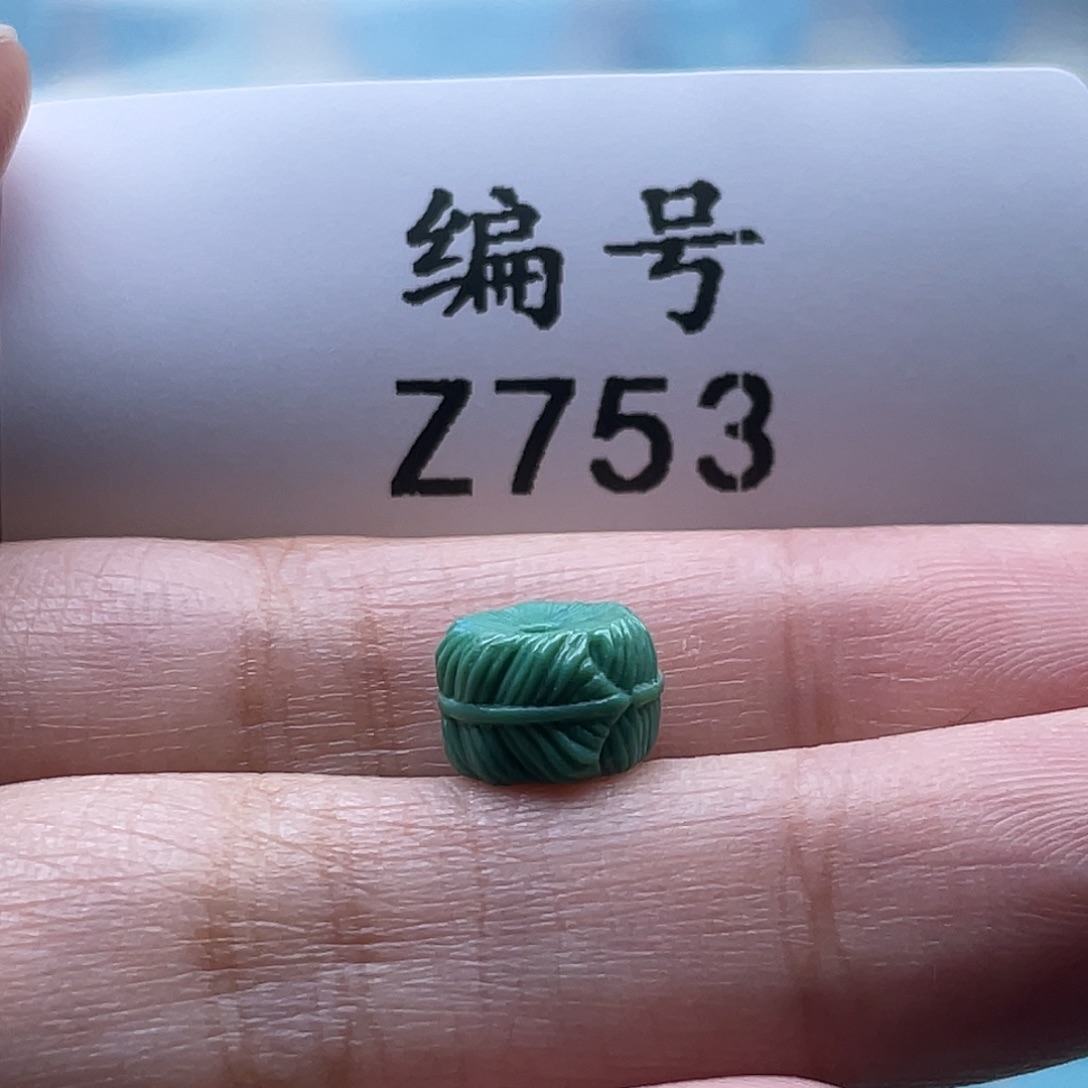翘***袋绿松石未镶嵌颈饰