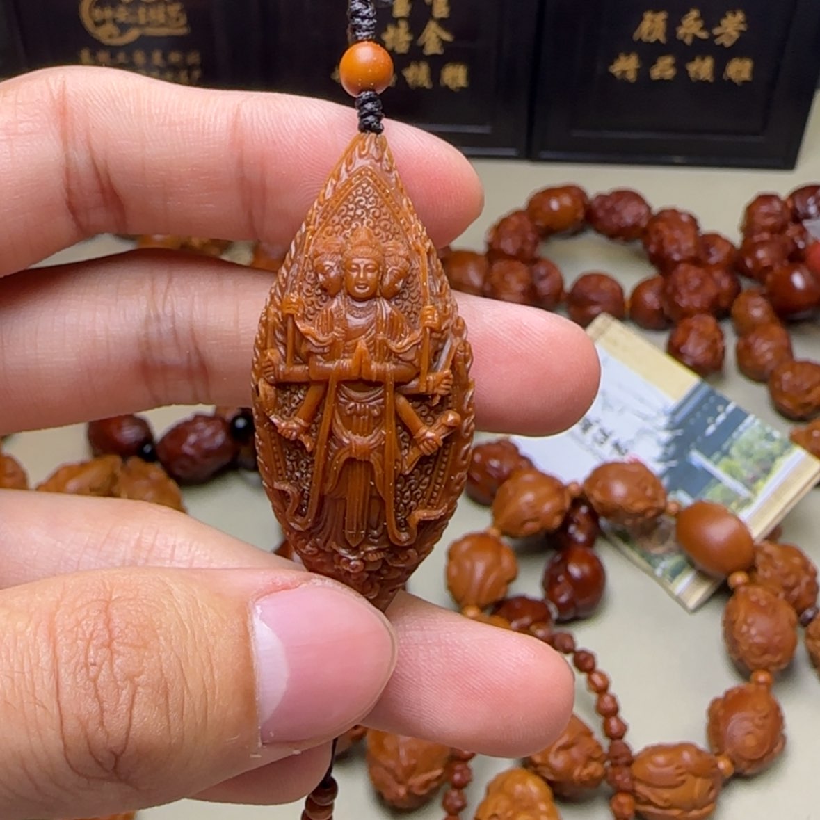 【闪购商品】橄榄核手串/手链搞**三千手观音