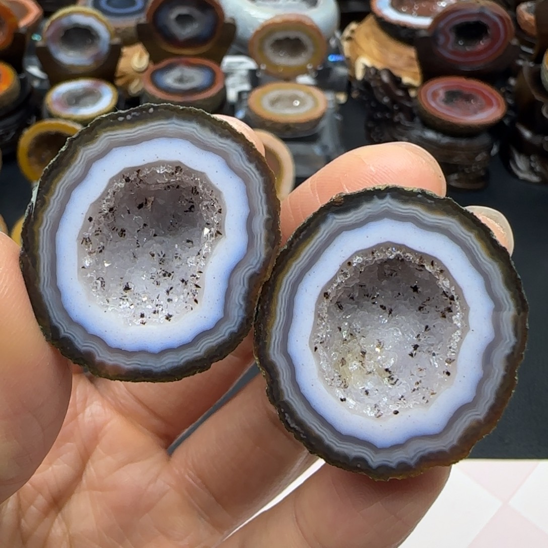 玛瑙/玉髓未镶嵌摆件