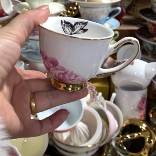 瓷片微瑕陶瓷处理介意请慎拍90毫升脚上磕碰