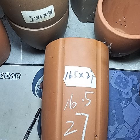 红泥抽角一个六方