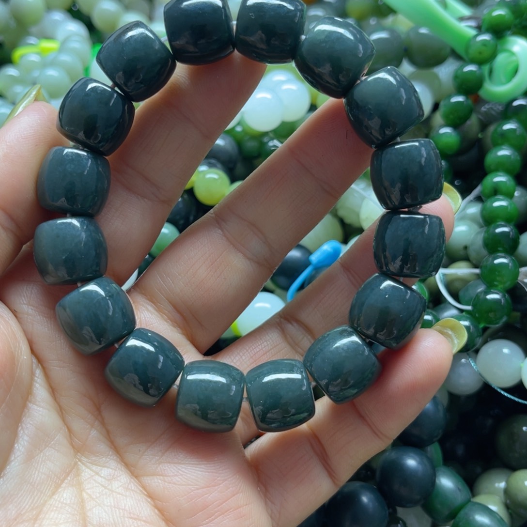 和田玉手链未镶嵌