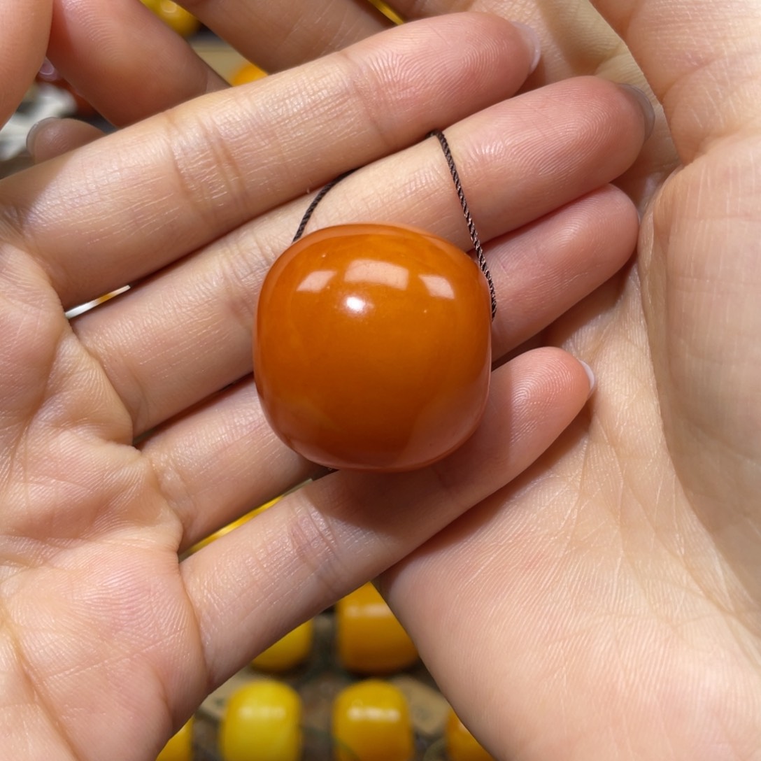【闪购商品】未镶嵌琥珀裸石珠子
