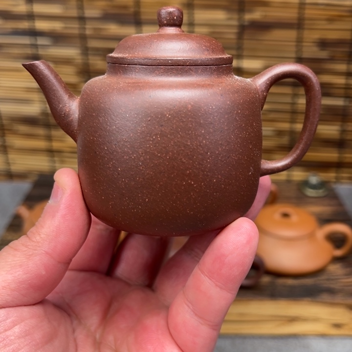 紫砂茶壶125cc紫泥莲池古式