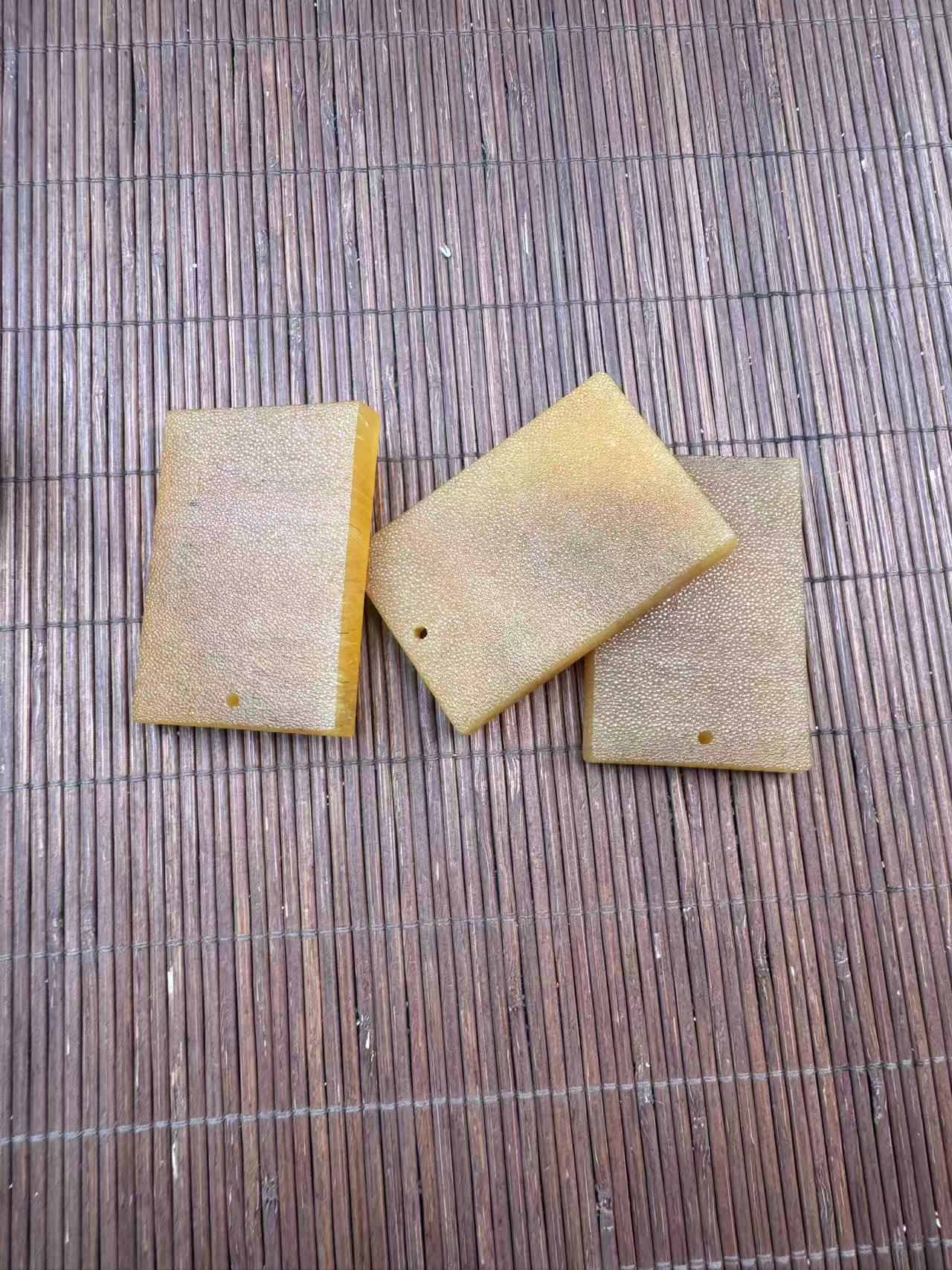 1369 西西高级花梨木无事牌 特色工艺品