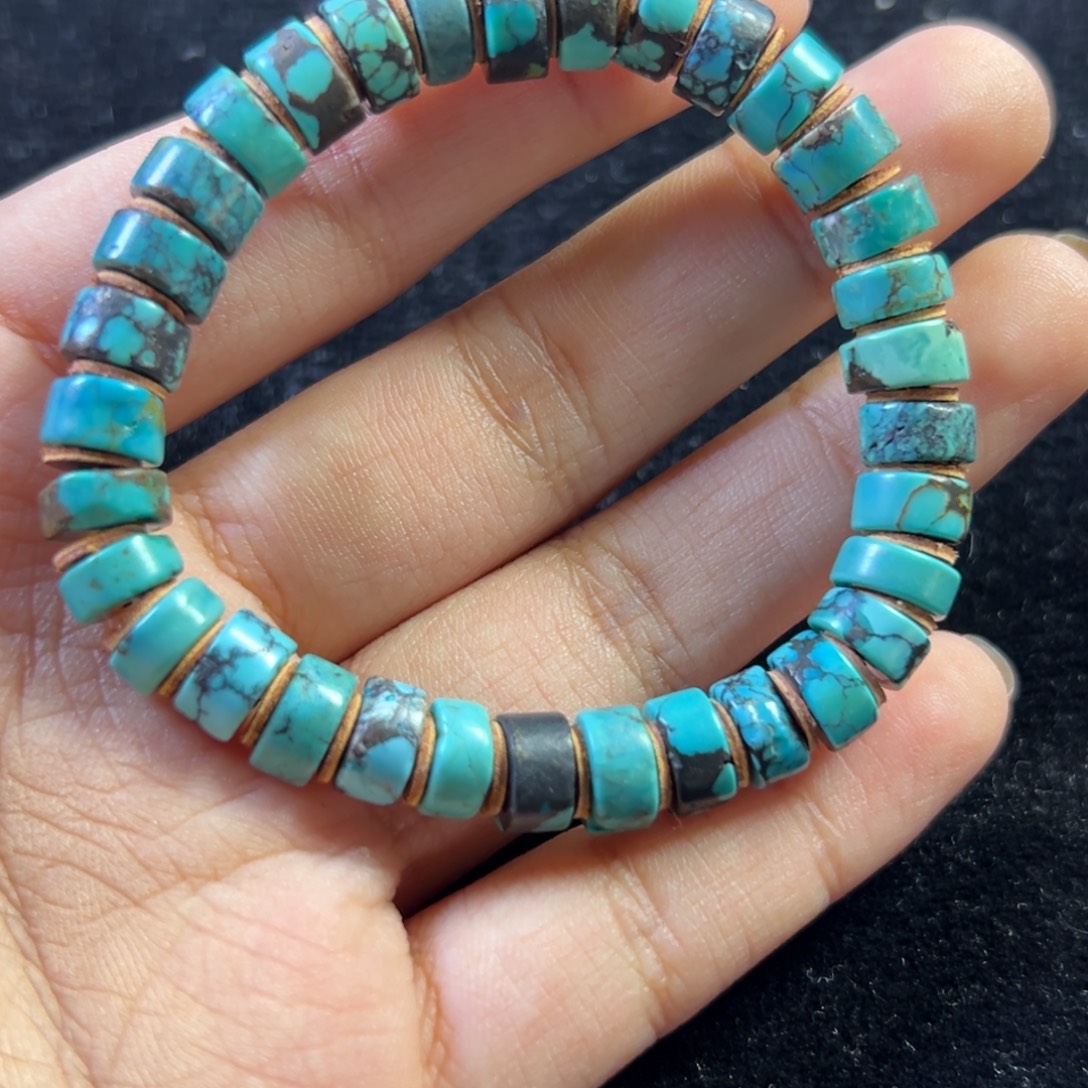 琪***泥塑泥塑也不一定非黑勿