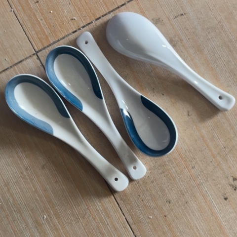 景德镇高温陶瓷4个勺子