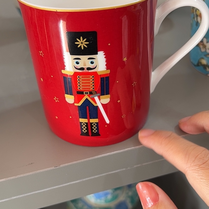 瓷片微瑕骨瓷马克杯卫兵一个