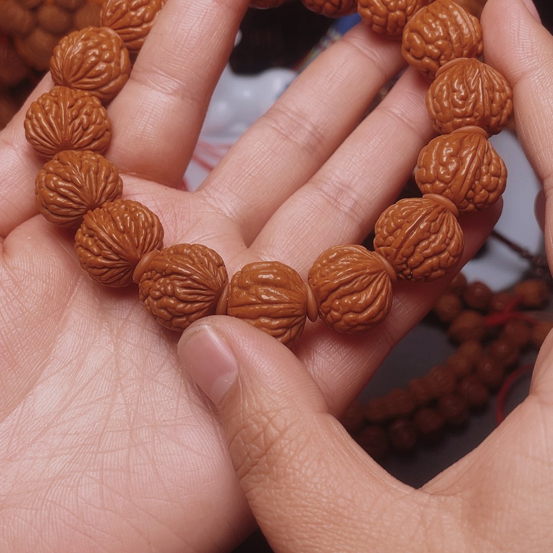 吊坠桃核龙纹桃枭