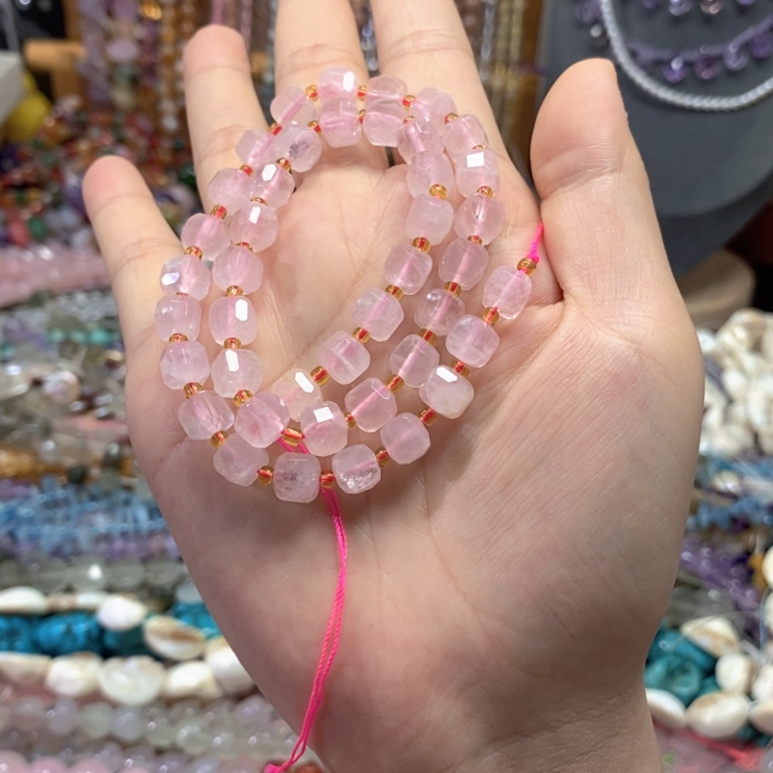 玛瑙/玉髓未镶嵌珠宝半成品天然粉晶方糖全切面一条卡7mm