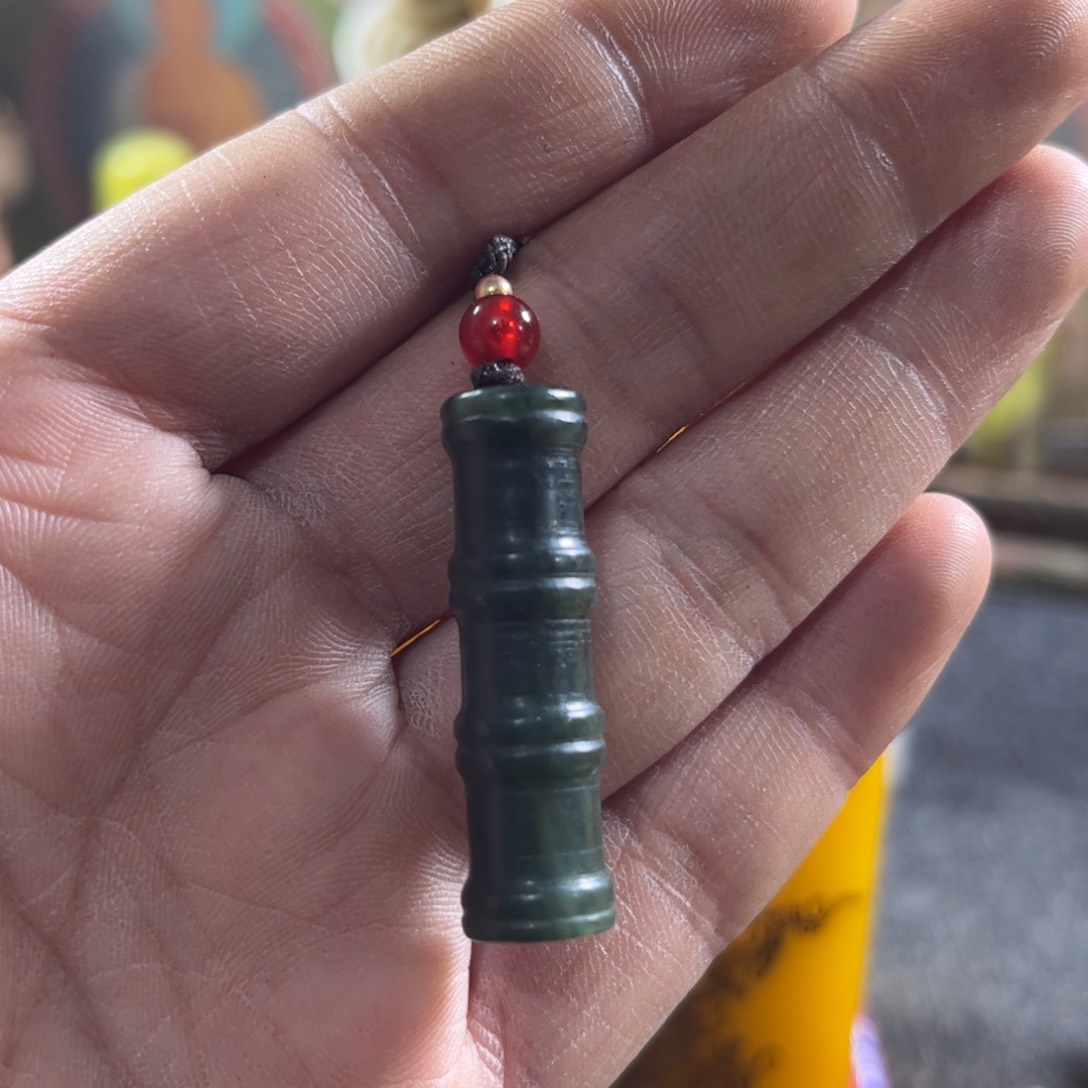 和田玉挂件未镶嵌润****）