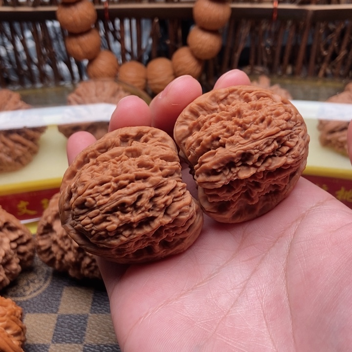 文玩核桃吊坠南疆石41轻修