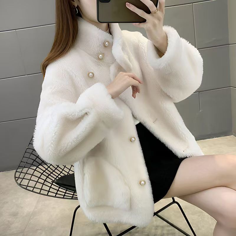 2025时尚女士外套（以直播间实物为准）私拍随机发