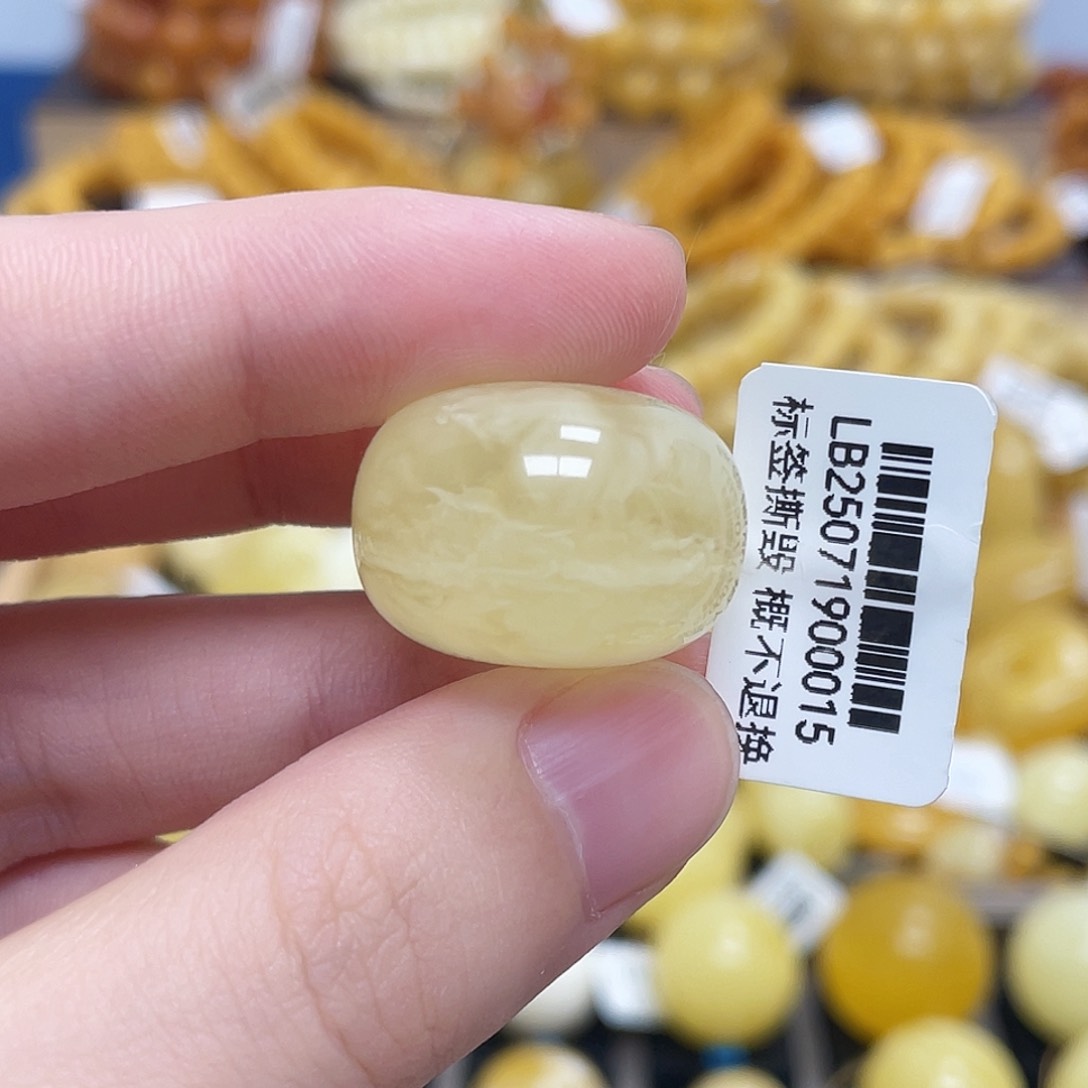 蜜蜡未镶嵌珠宝奇石扣子满蜜冰透虎皮妖花22.8m m