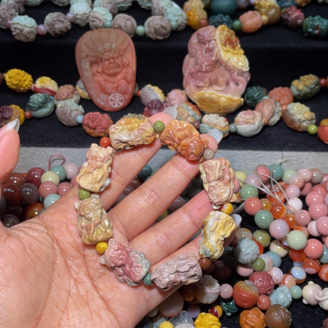 石英质玉未镶嵌手链