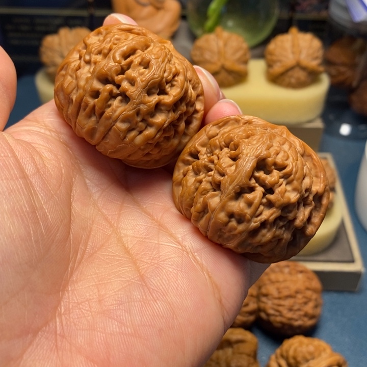 【闪购商品】把件文玩核桃凤凰台