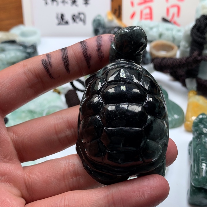 翡翠未镶嵌颈饰保真天然a货翡翠