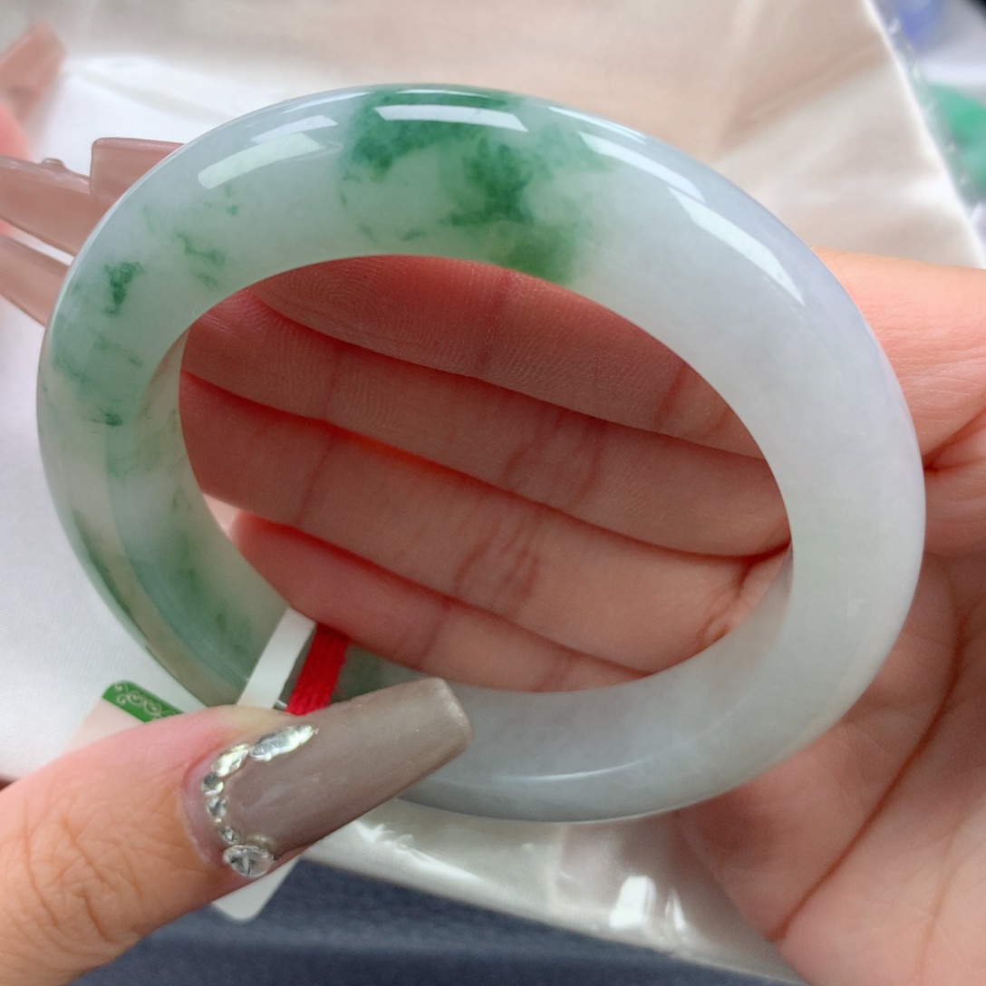 翡翠手镯未镶嵌54.7正圈