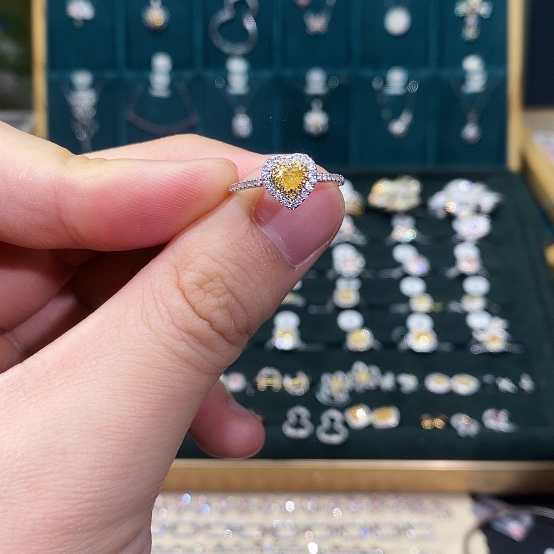 钻石戒托18K金镶嵌戒指