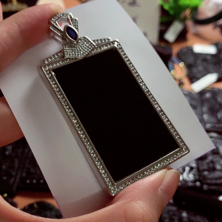 翡翠未镶嵌颈饰天然缅甸a货钢琴黑挂件