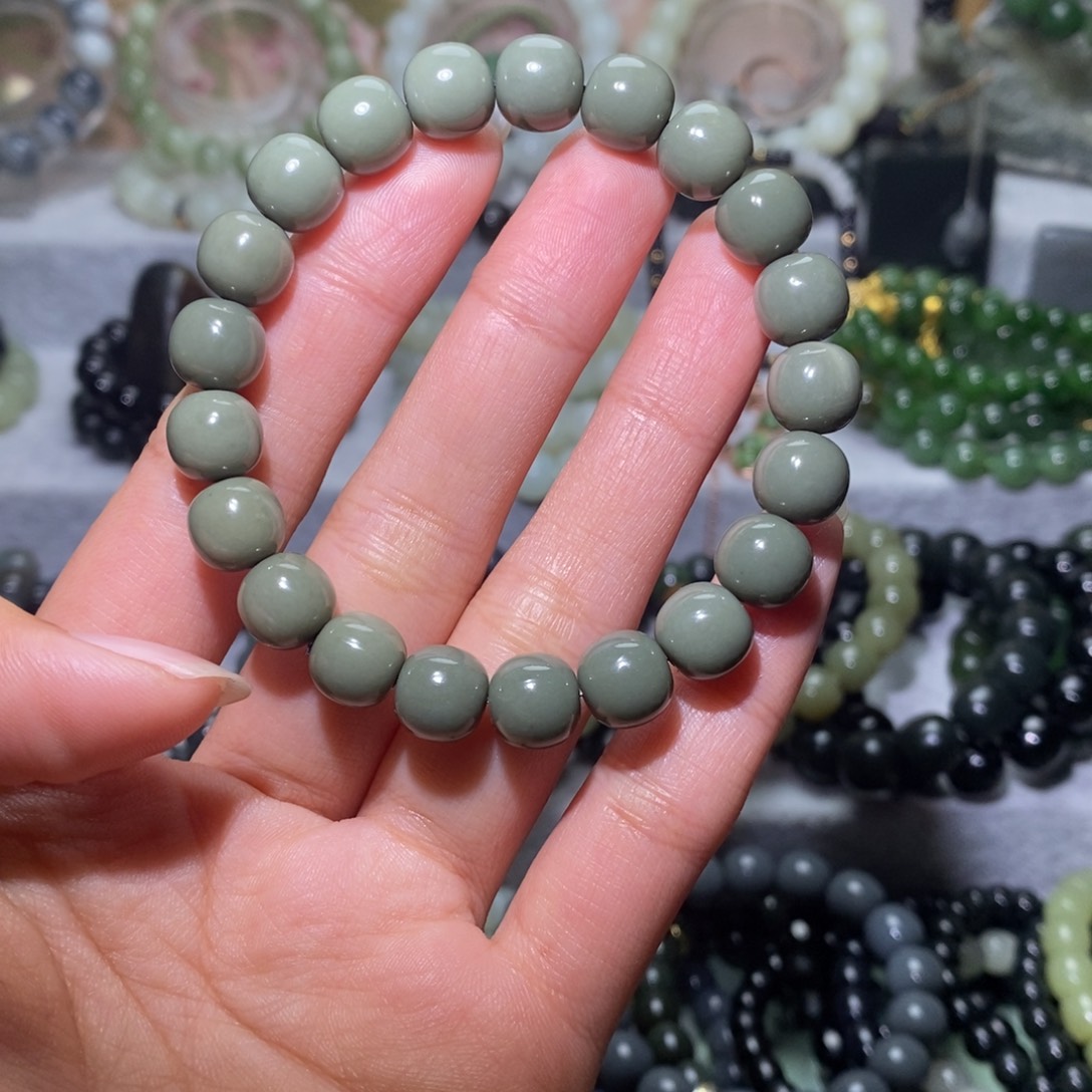 和田玉未镶嵌手链