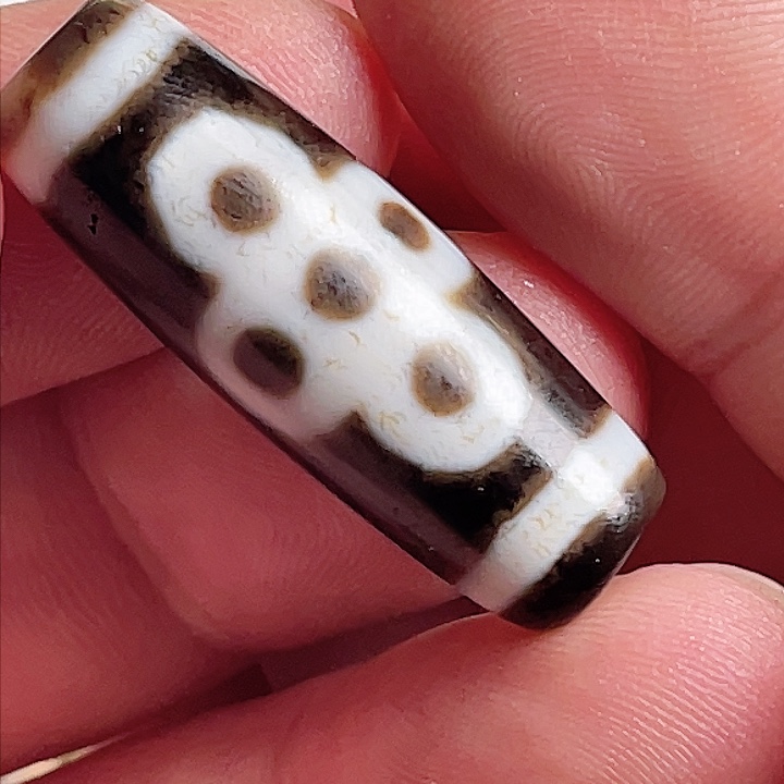 玛瑙/玉髓颈饰合金