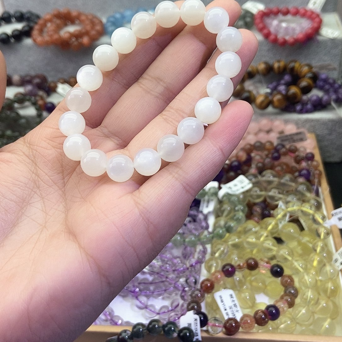 水晶手链未镶嵌别***?白月光10