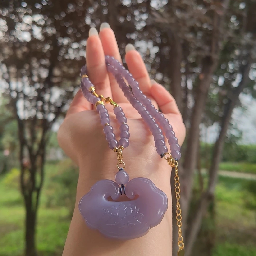 老板娘晶晶--XL0365--精品烟紫吉祥如意毛衣链