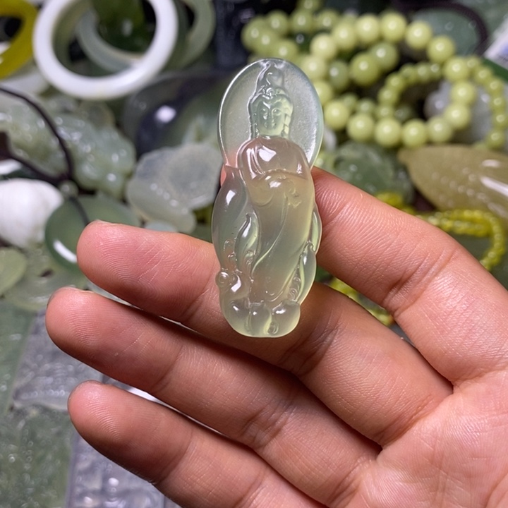 岫玉岫玉颈饰未镶嵌