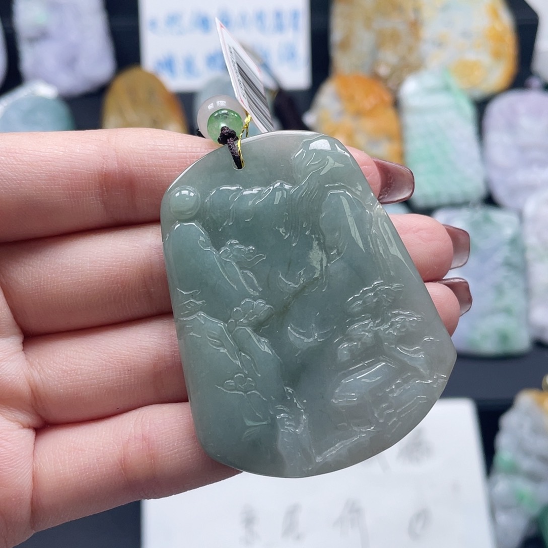 翡翠吊坠(不含链)未镶嵌