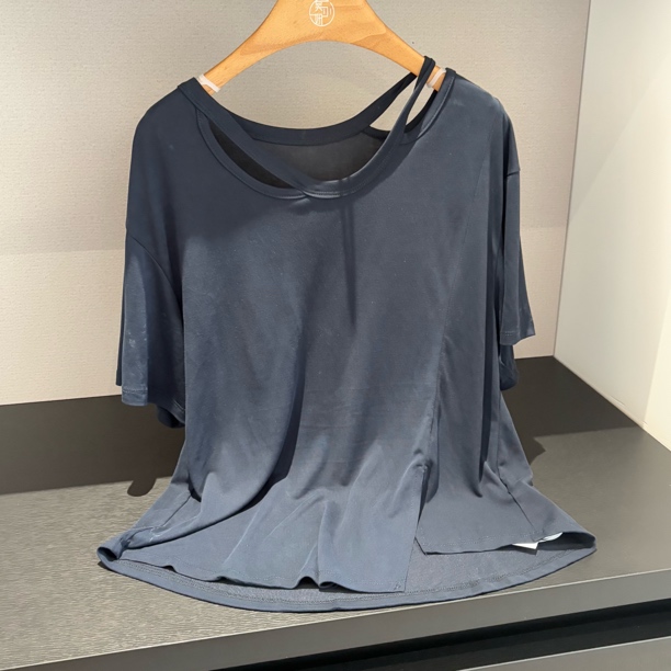 夏季新款不规则设计短袖韩版U型T纯色上衣10139（前60后64胸围106