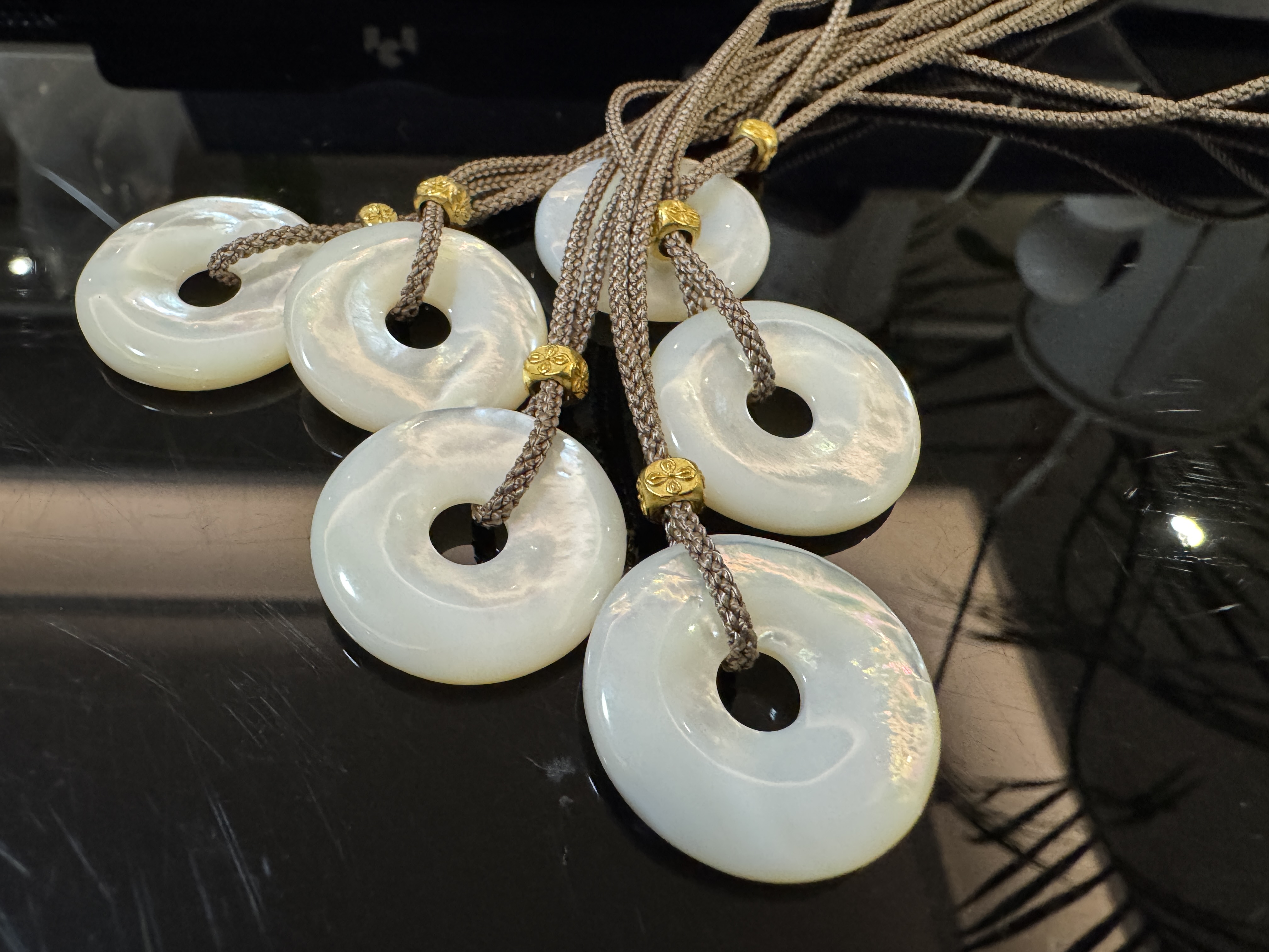 非金属仿珍珠吊坠 【貞寳館】饰品吊坠 多样性发货 发一个（小号）